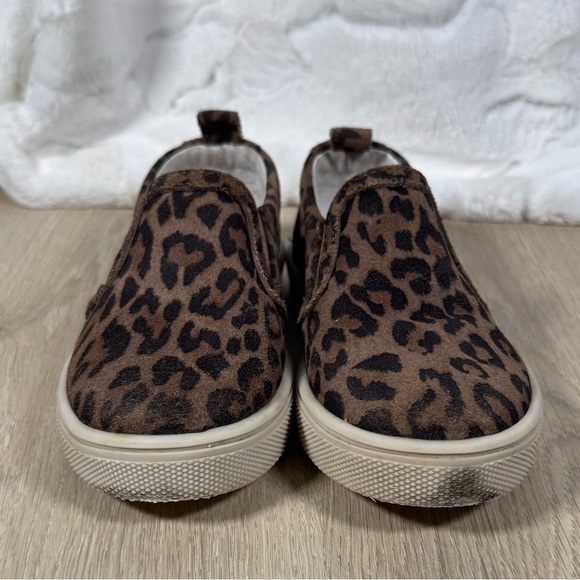 Freshly Picked Leopard Classic Slip On Sneaker - Size 9 - Picture 3 of 6